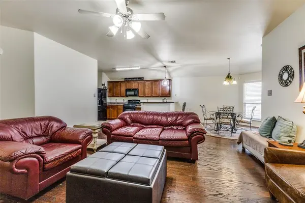 3604 Bluejay Boulevard, Mesquite, TX 75181