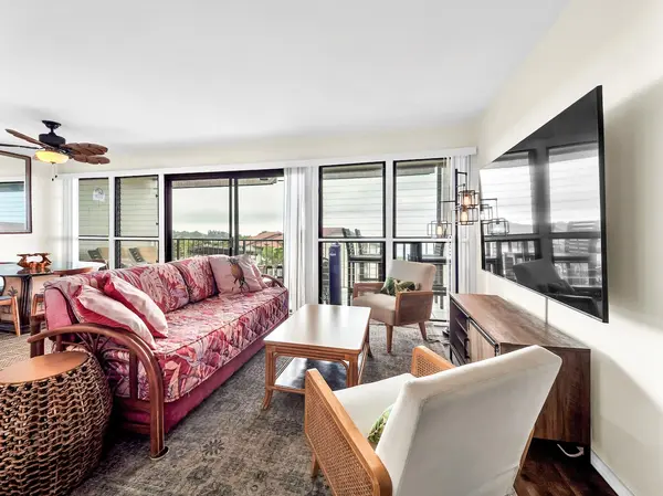 79-7199 KONA COFFEE VILLAS #E-241, Holualoa, HI 96725