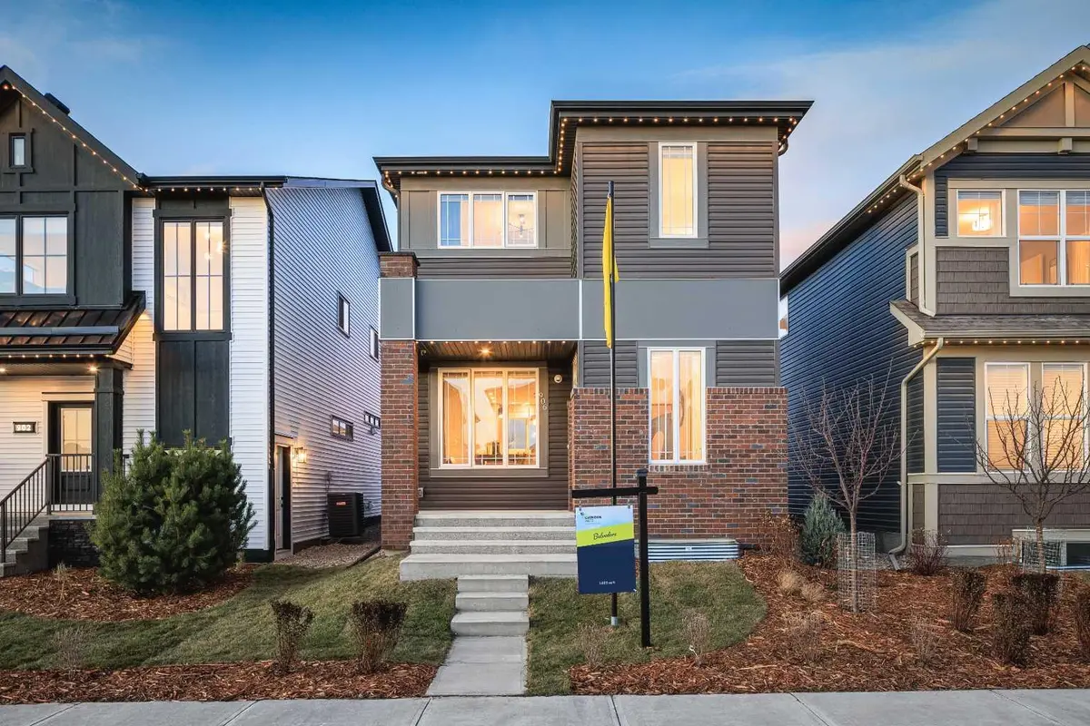 906 Chinook Winds Meadow SW, Airdrie, AB T4B 5P7