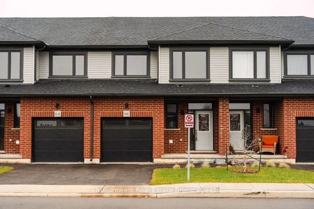 North Dumfries, ON N0B 1E0,66 Ayr Meadows CRES