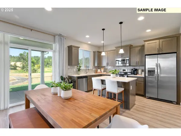 2803 NE Claire RD #207, Estacada, OR 97023