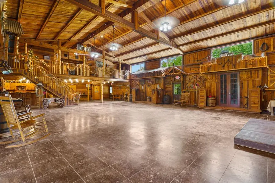 8685 FM 1827, Anna, TX 75409