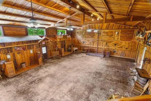 8685 FM 1827, Anna, TX 75409