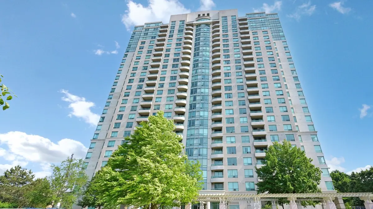 61 Town Centre CT #PH01, Toronto E09, ON M1P 5C5