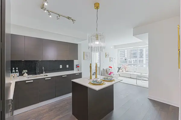 9 Bogert AVE #801, Toronto C07, ON M2N 5M6