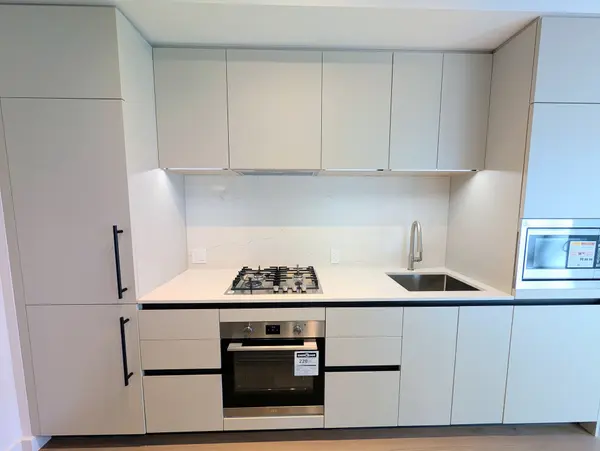 Toronto, ON M4G 3C4,1720 Bayview AVE #520