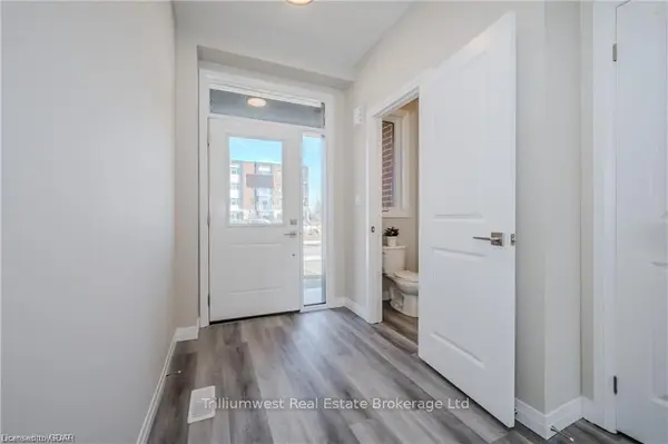 64 Ayr Meadows CRES, North Dumfries, ON N0B 1E0