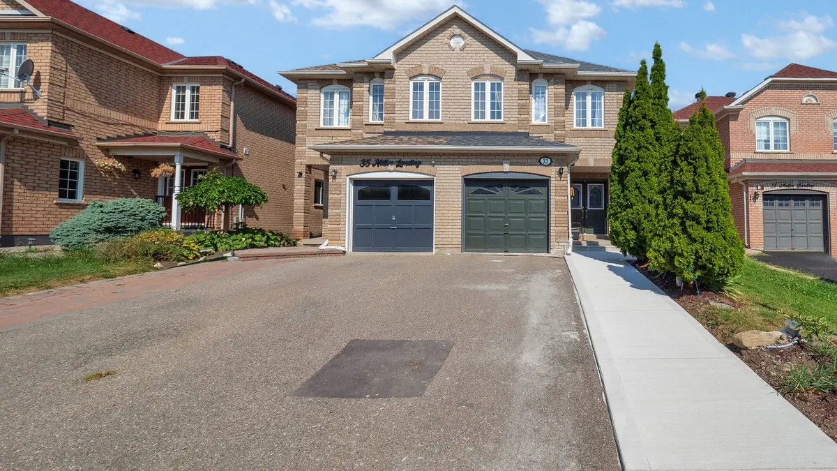 33 Native LNDG #BSMT, Brampton, ON L6X 5B1