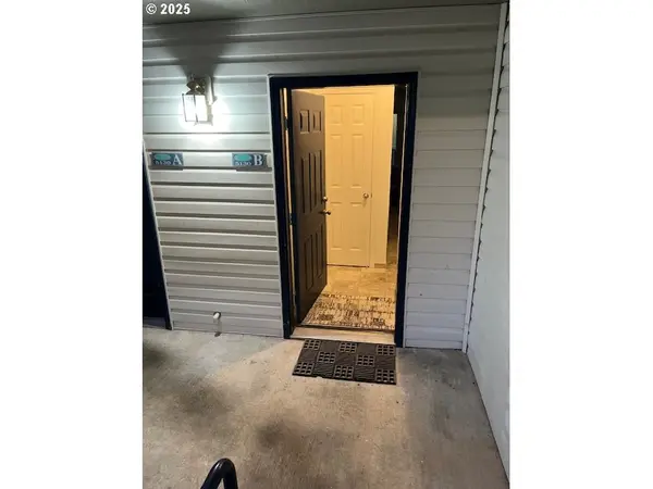 5130 SW MULTNOMAH BLVD #B, Portland, OR 97219