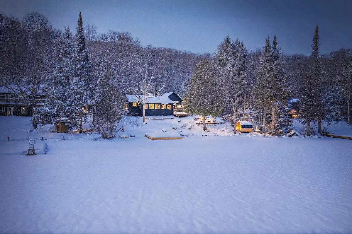 Lake Of Bays, ON P0B 1A0,1355 Bellwood Acres RD #2