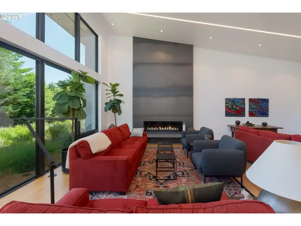 75175 Stargazer Lane, Coquille, OR 97423