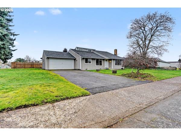 1123 E ST, Independence, OR 97351