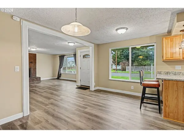 1123 E ST, Independence, OR 97351