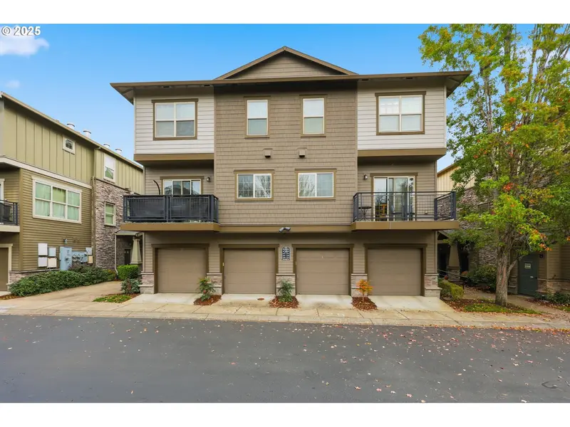 674 NE NEWSTEAD LN, Hillsboro, OR 97006