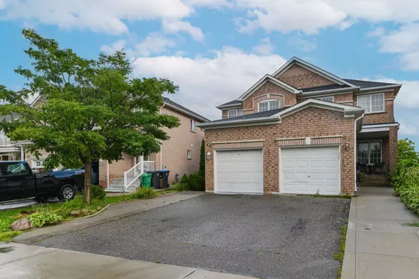 Brampton, ON L6X 4R5,46 Weather Vane LN