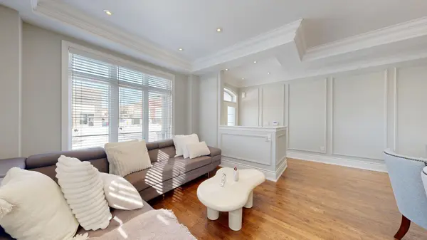 129 Squire Ellis DR, Brampton, ON L6P 4J4