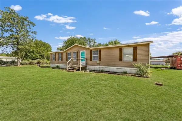 107 Hidden View Court, Springtown, TX 76082