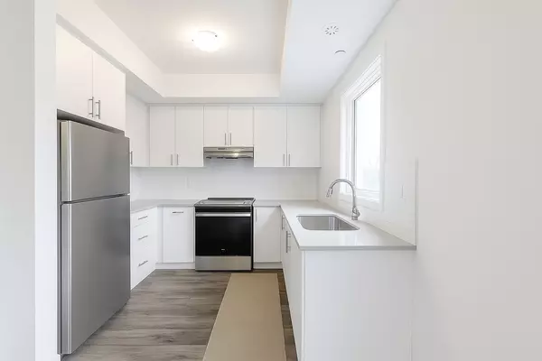 Toronto, ON M8V 0J5,225 Birmingham ST #154