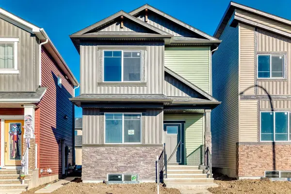 112 Belvedere PARK SE, Calgary, AB T2A 8A1