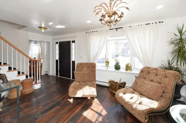 30-11 Rosalie St, Fair Lawn Boro, NJ 07410