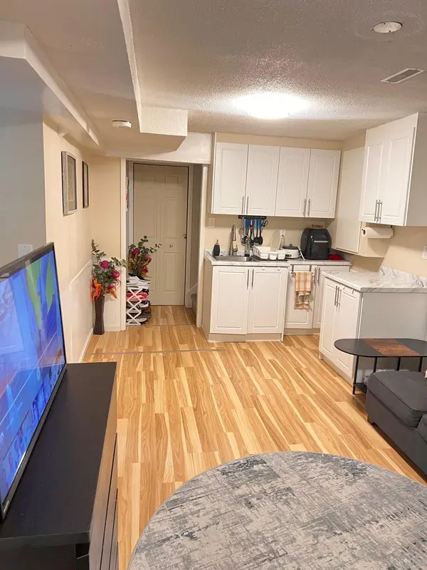 63 Barrett CRES #Basement, Ajax, ON L1T 2C5