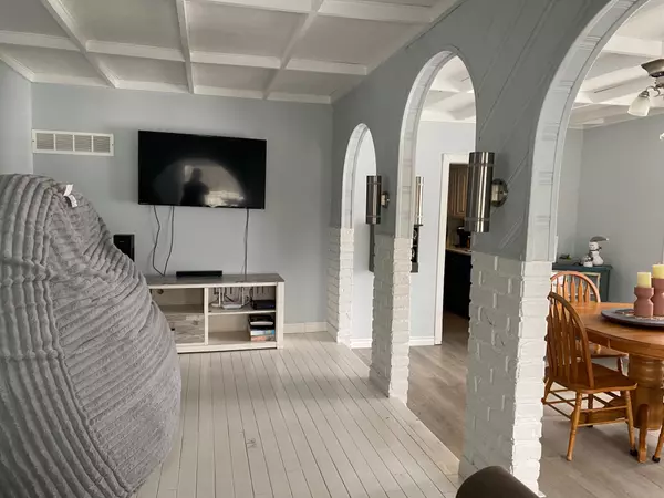 Cobalt, ON P0J 1C0,31 Grandview AVE