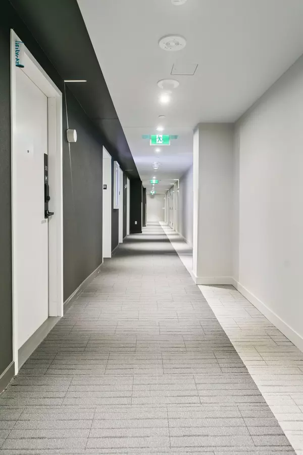 Mississauga, ON L5B 0M4,3883 Quartz RD #5907