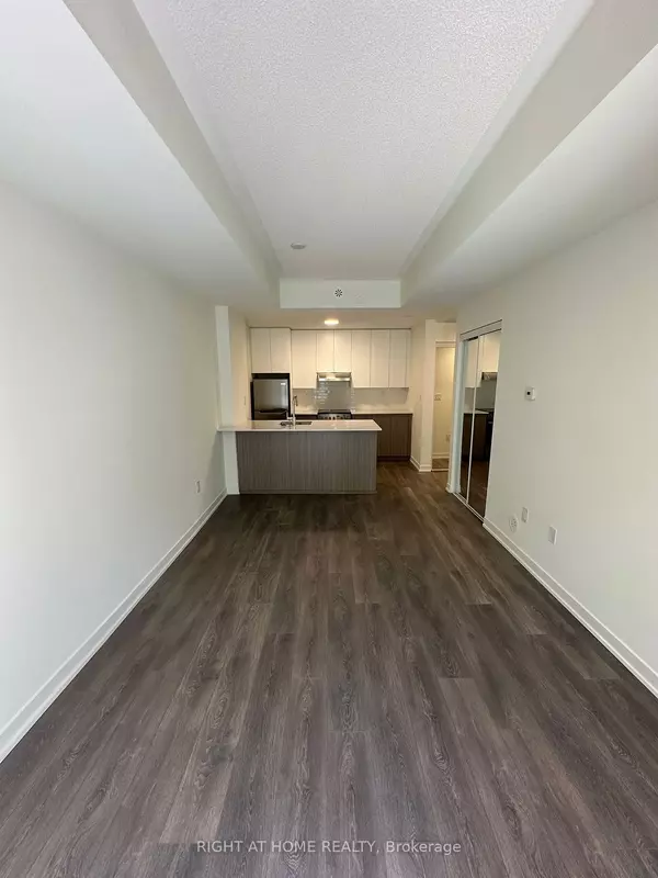 Toronto W04, ON M6M 0E1,155 Canon Jackson DR #107