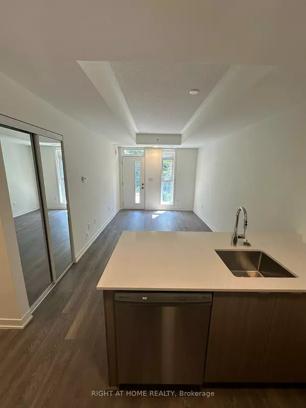 Toronto W04, ON M6M 0E1,155 Canon Jackson DR #107