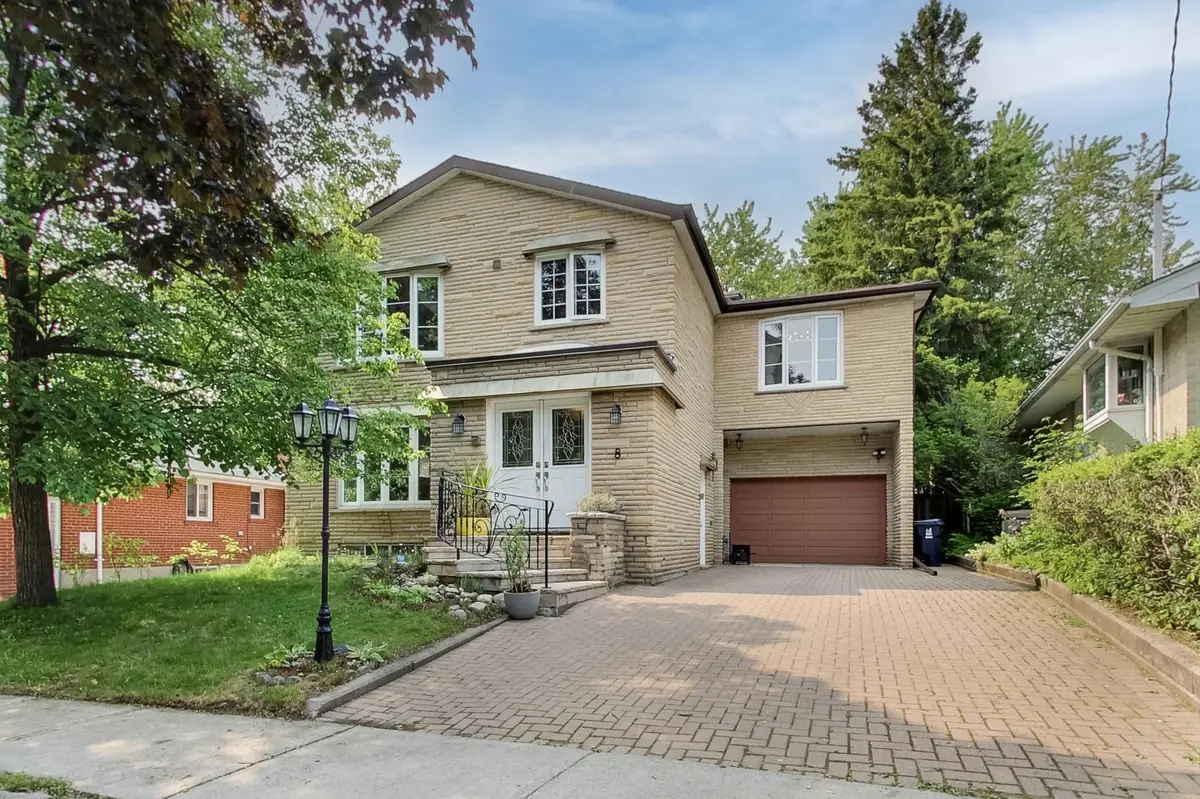 8 Suraty AVE, Toronto E09, ON M1P 4E1