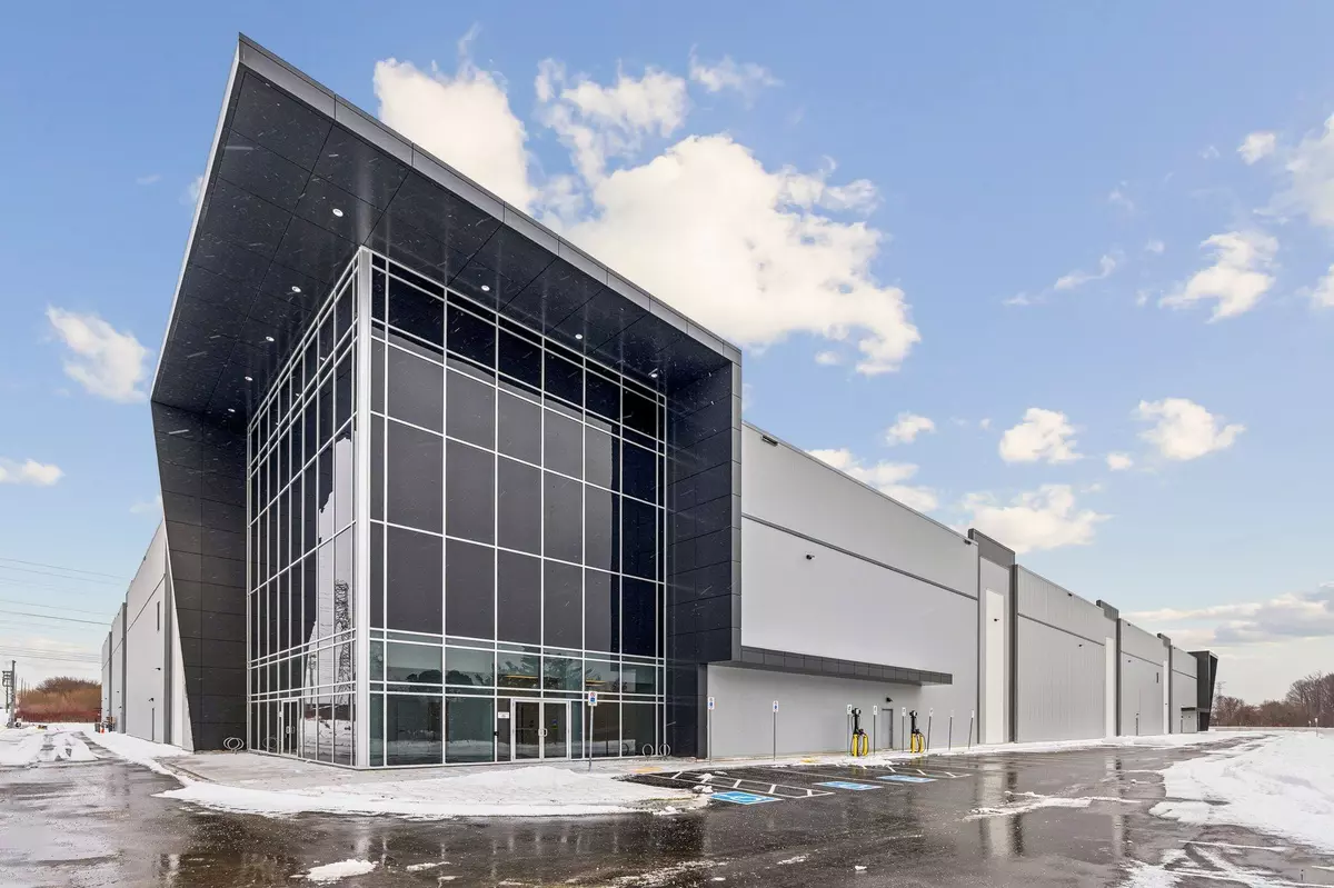 Pickering, ON L1W 3C1,1575 Clements RD #1