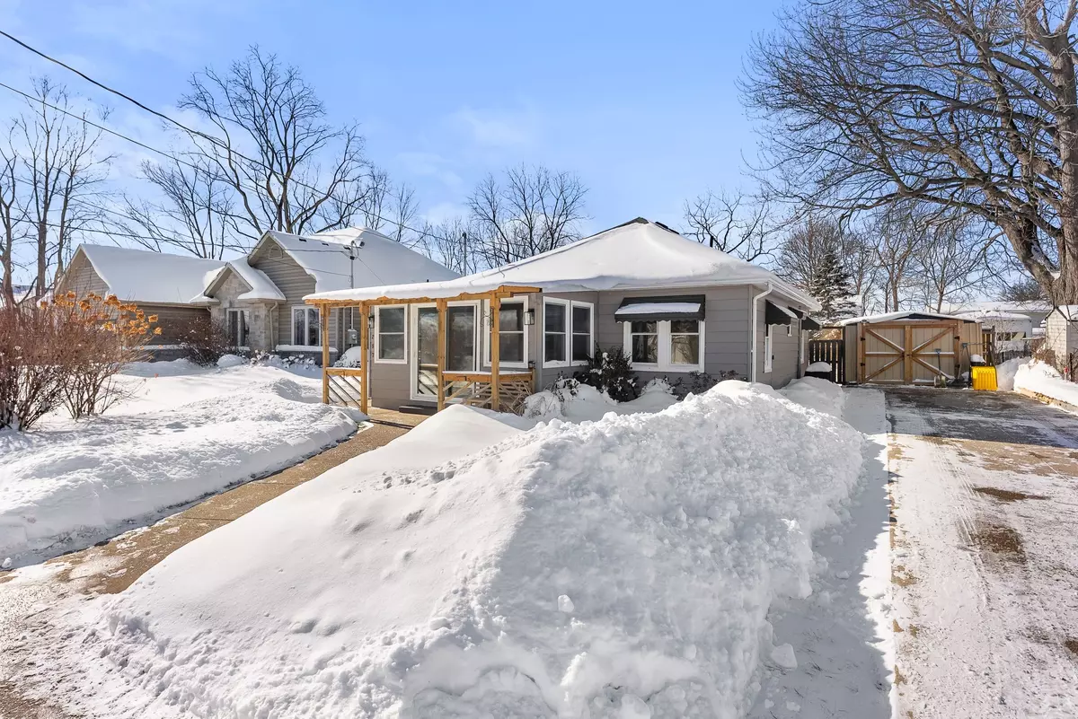 Fort Erie, ON L0S 1N0,287 SOUTH MILL ST