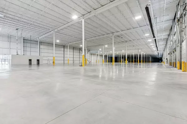 Pickering, ON L1W 3C1,1575 Clements RD #2