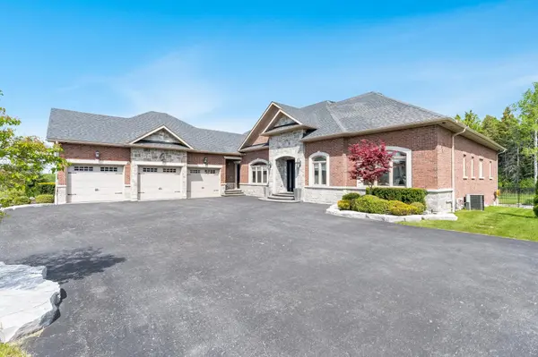 Bradford West Gwillimbury, ON L0L 1L0,158 Dale CRES