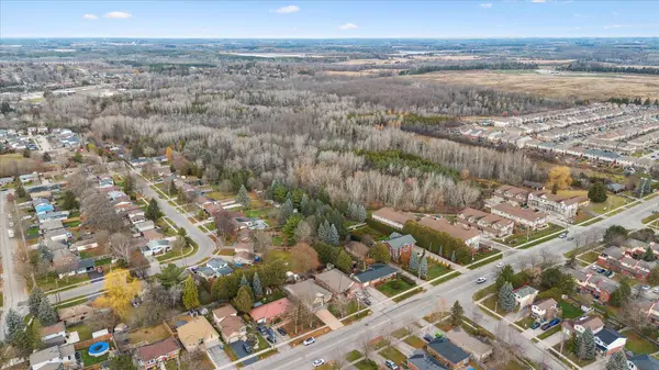 Guelph, ON N1E 1Z6,60A Eastview RD