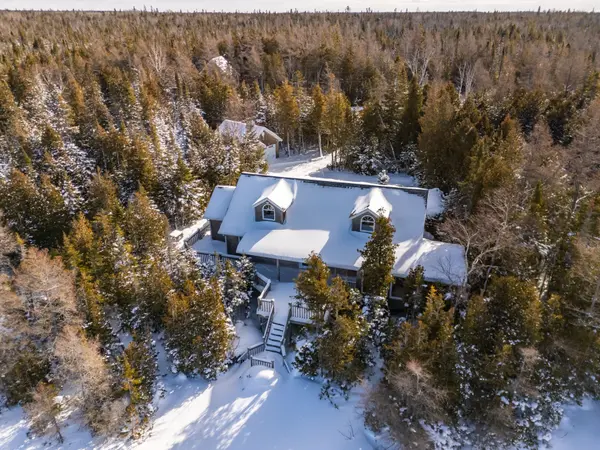 Northern Bruce Peninsula, ON N0H 2R0,94 Zorra DR