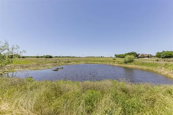 2403 Greathouse Road, Waxahachie, TX 75167