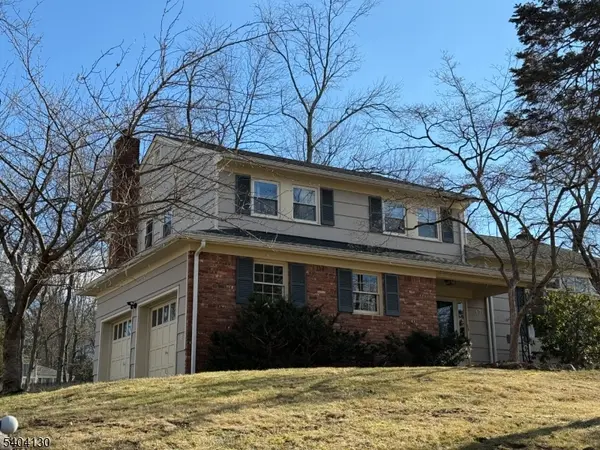 126 Sagamore Dr, New Providence Boro, NJ 07974