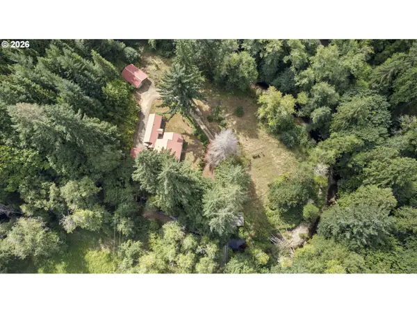 67085 MARLOW CREEK RD, Coos Bay, OR 97420