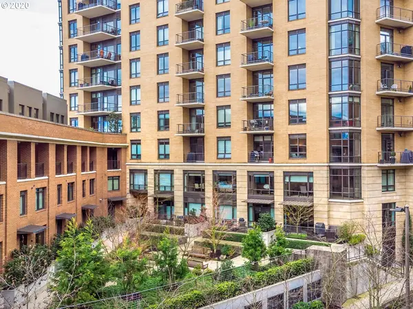 Portland, OR 97210,2351 NW WESTOVER RD #312