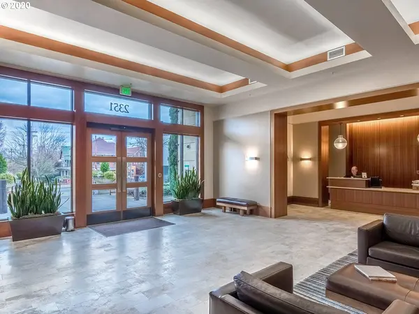 Portland, OR 97210,2351 NW WESTOVER RD #312