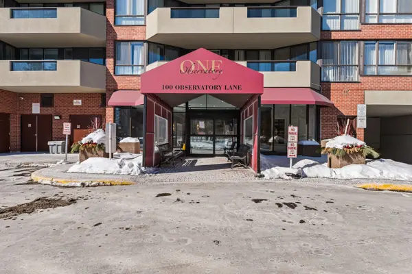 100 Observatory LN #502, Richmond Hill, ON L4C 1T4