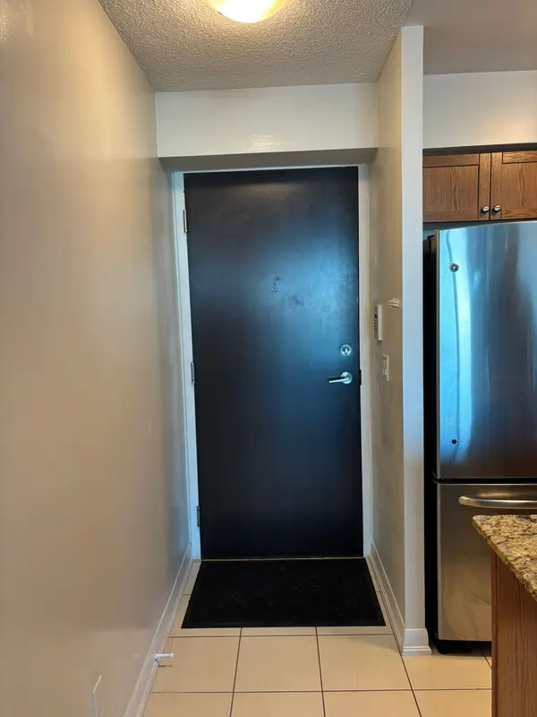 215 Sherway Gardens RD #609, Toronto W08, ON M9C 0A4