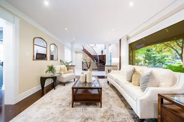 3278 Credit Heights DR, Mississauga, ON L5C 2L7