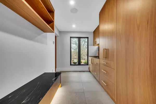 Belleville, ON K0K 2Y0,676 Foxton RD