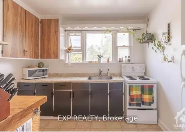 873 Kirkwood AVE, Carlington - Central Park, ON K1Z 5Y3