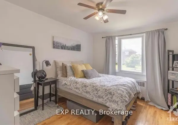 873 Kirkwood AVE, Carlington - Central Park, ON K1Z 5Y3