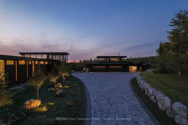 728529 21st Side Road, Blue Mountains, ON N0H 1J0