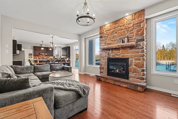 Mississippi Mills, ON K0A 1A0,39 White Tail DR