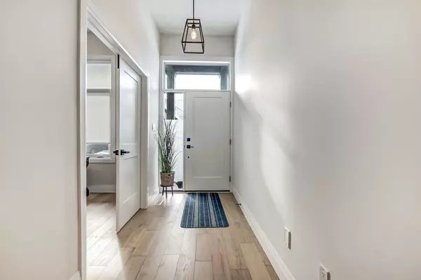 Central Elgin, ON N5L 0B4,63 Compass TRL #35